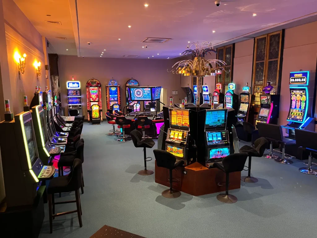 Casino JAAR - 10